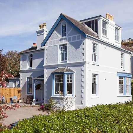 Kinbrae House Aparthotel Falmouth