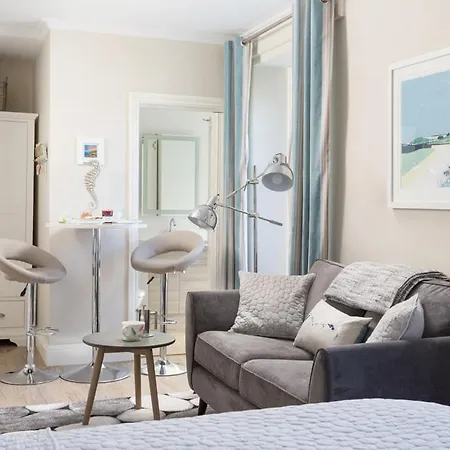 Kinbrae House Aparthotel Falmouth