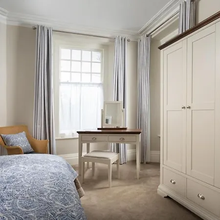 Kinbrae House Aparthotel *